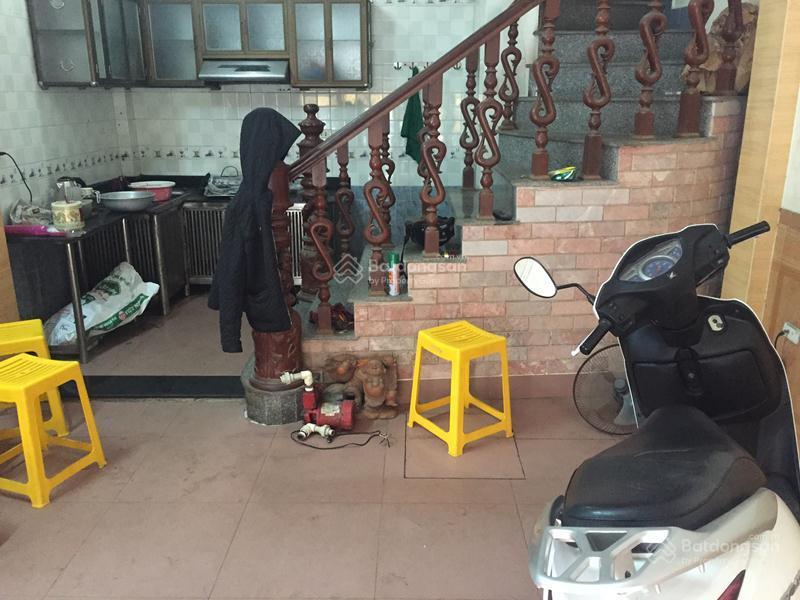 Nhà riêng ngõ phố lạc trung kim ngưu dt40m2x5t giá 18tr