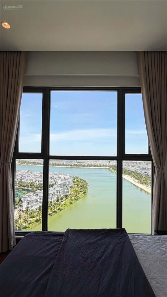 Cho thuê căn 3pn masteri cao cấp full nội thất đẹp hướng đông nam view siêu thoáng giá 13tr