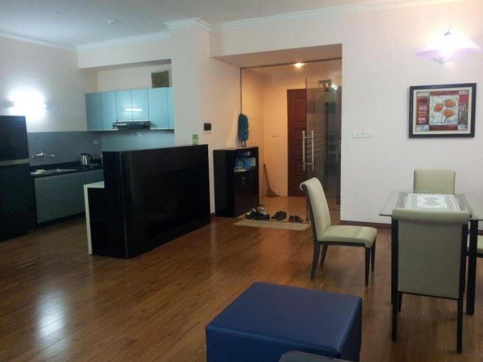 Bán căn hộ chung cư thành công tower  57 láng hạ, 172m2 3 phòng ngủ, đồ cơ bản.  0972 709 ***