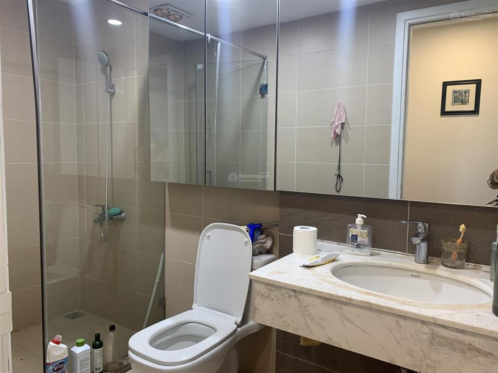 Bán căn hộ cc sông hồng park view 165 thái hà, 60m2,2pn,căn góc,ban công đông nam.  0972 709 ***