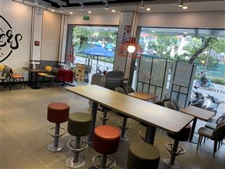 Cho thuê nhà mặt phố nguyễn khánh toàn diện tích 300 m2, mặt tiền 6,5m, hàng hiếm