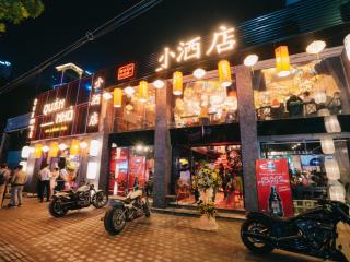 Cho thuê nhà mặt phố hai bà trưng diện tích 650 m2, 3 tầng, mặt tiền 15m
