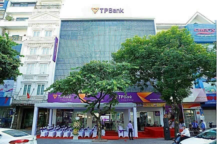 Cho thuê nhà mặt phố nguyễn khánh toàn diện tích 100m2, 3 tầng, mặt tiền 6m