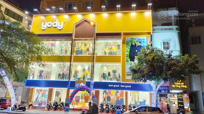 Cho thuê nhà mặt phố trần đại nghĩa diện tích 260m2, 5 tầng, mặt tiền 22m, view đẹp