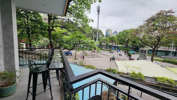 Cho thuê nhà mặt phố phố đào tấn mặt tiền lô góc 25m, diện tích 170 m2, 3 tầng giá cực chất