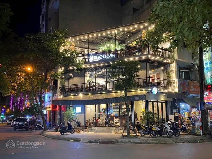 Cho thuê nhà mặt phố đông các, mặt tiền căn góc, diện tích 200m2, 2 tầng, giá cực chất