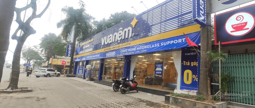 Cho thuê nhà mặt phố lê đức thọ diện tích 482 m2, mặt tiền 12m, view đẹp