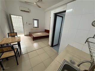 Cho thuê ccmn ngõ 18 định công thượng, gần cầu lủ đầy đủ trang bị, ở được luôn. cc 0984 378 ***