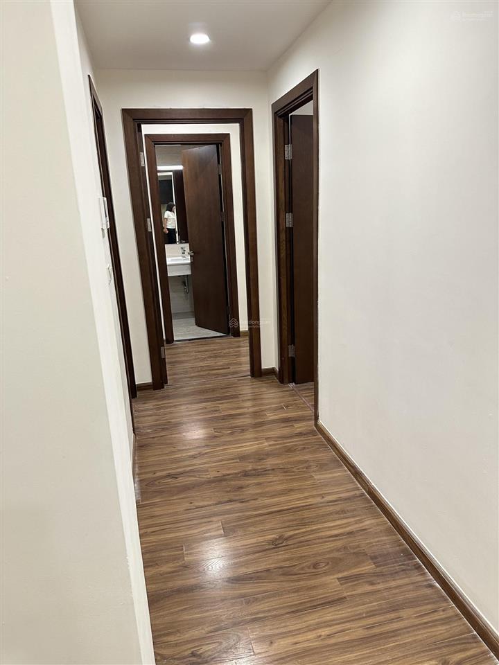Cho thuê căn hộ việt đức complex 3 ngủ đồ cơ bản 105m2 giá 14,5tr/th. 0969 029 ***