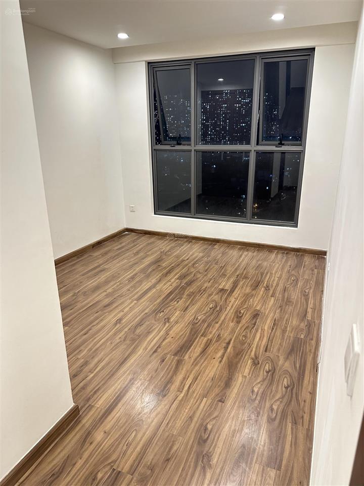 Cho thuê căn hộ việt đức complex 3 ngủ đồ cơ bản 105m2 giá 14,5tr/th. 0969 029 ***