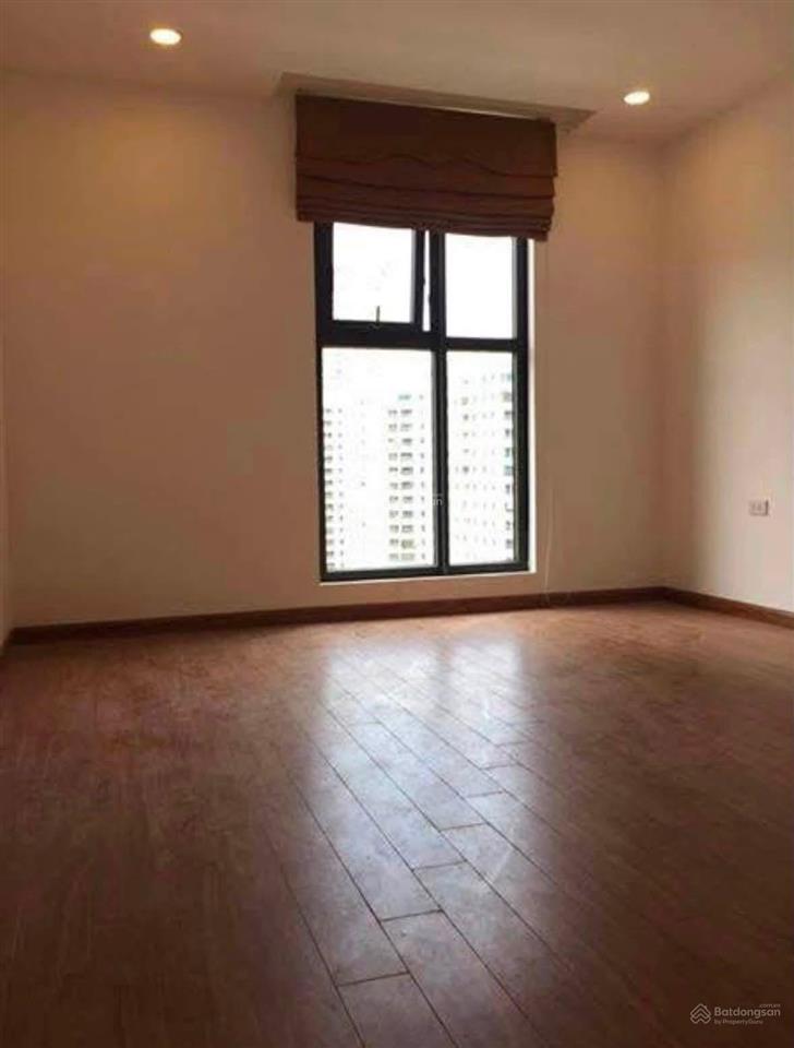 Giá cực rẻ cho thuê căn hộ mulberry lane 2 phòng ngủ 90m2 đồ cơ bản chỉ 9tr/ tháng. 0969 029 ***