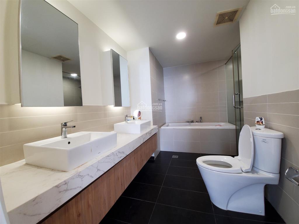 Cho thuê căn hộ watermark 395 lạc long quân, 2 ngủ, 16 triệu, đủ đồ,  xem nhà 0963 092 ***