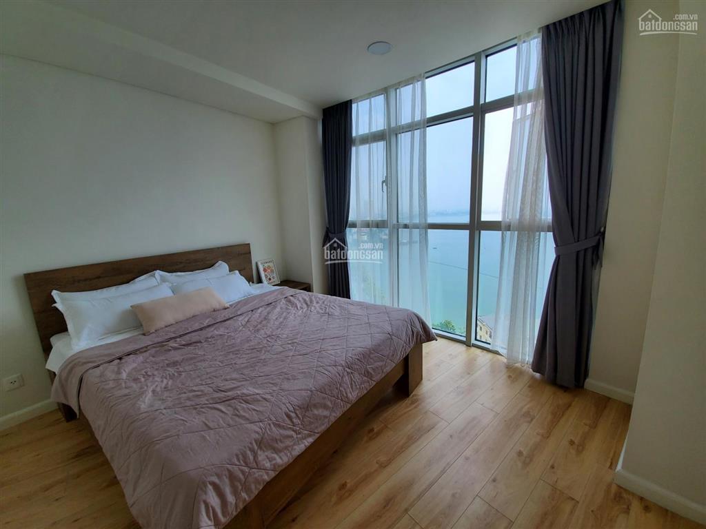 Cho thuê căn hộ watermark 395 lạc long quân, 2 ngủ, 16 triệu, đủ đồ,  xem nhà 0963 092 ***