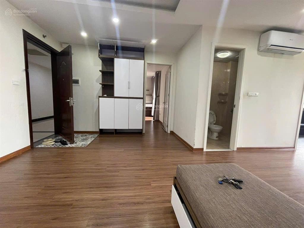 Căn hộ 67m2 full đồ đẹp cần bán