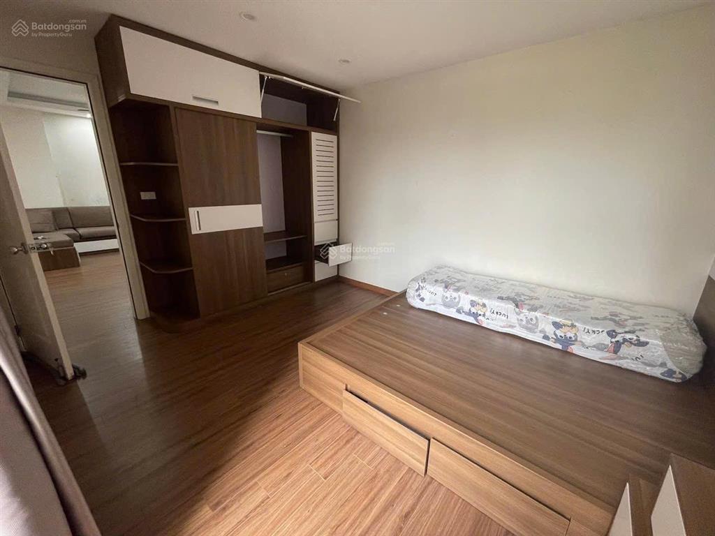 Căn hộ 67m2 full đồ đẹp cần bán