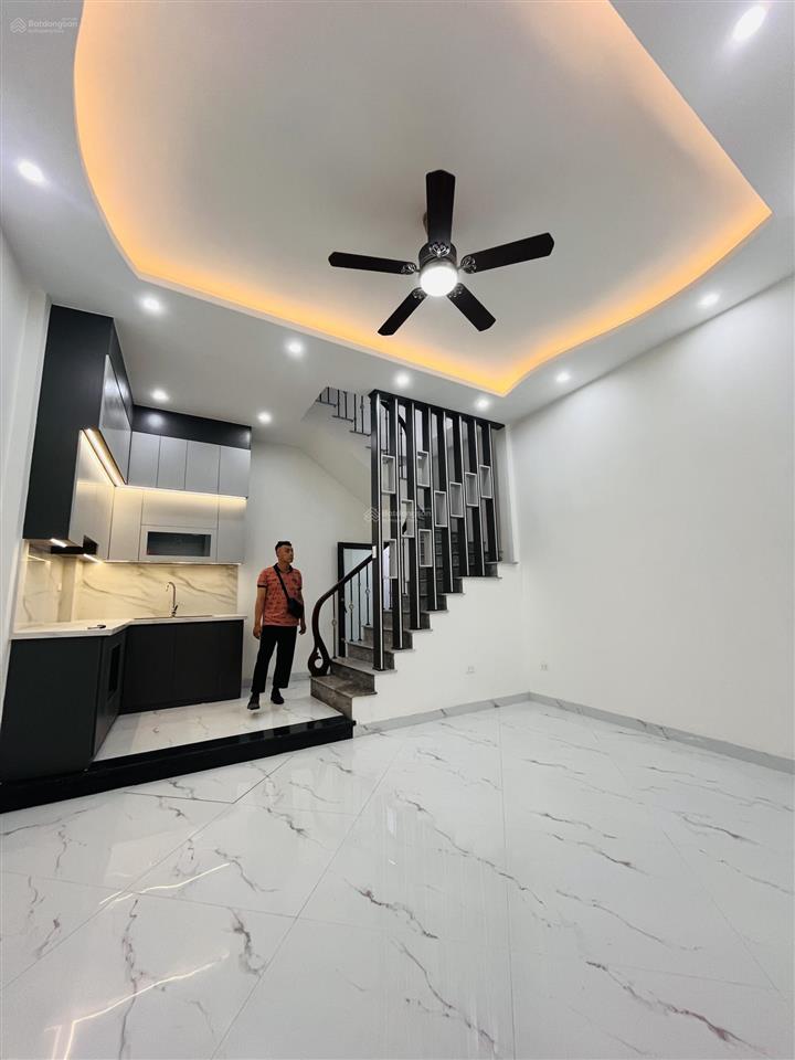 Nhà 4 tầng tổ 13 yên nghĩa chỉ hơn 6 tỷ