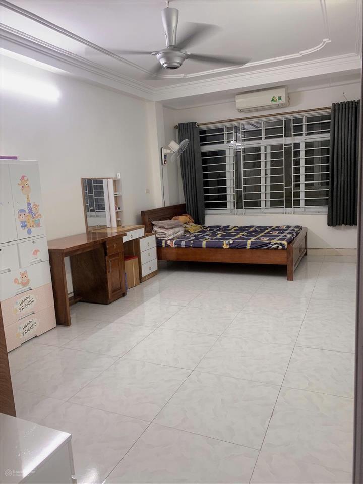 Bán nhà 5 tầng đa sỹ dân xây chắc chắn