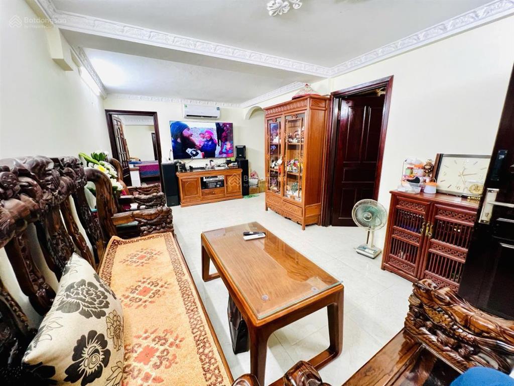 Tập thể bách khoa, t3, 90m2 (30 m2 sổ), 3 ngủ, nhỉnh 4 tỷ