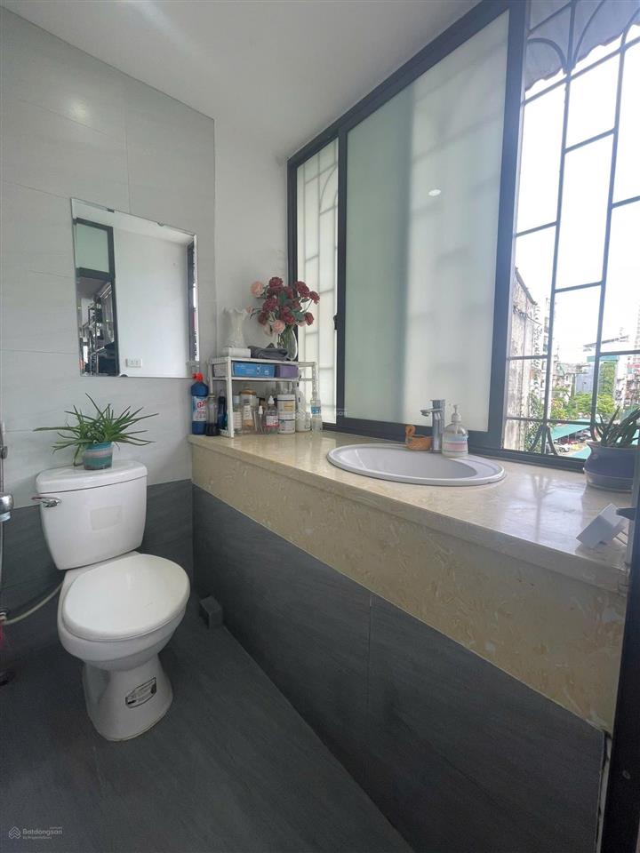 Tập thể hv ngân hàng, chùa bộc, lô góc 3 thoáng, 80m2 (sổ 52 m2), 3 ngủ, nhỉnh 5 tỷ.