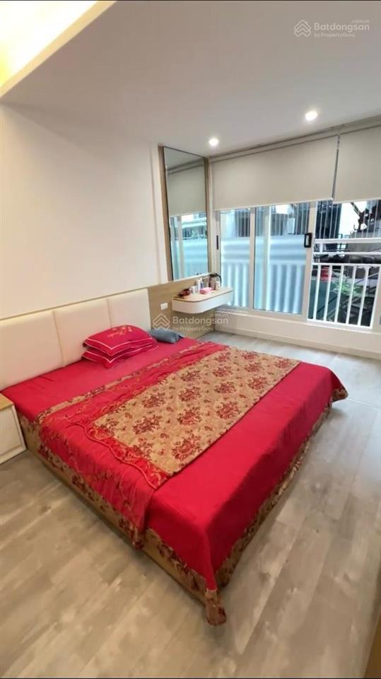 Tập thể nguyên hồng, trúc khê, tòa mặt phố, t2, 75 m2 (36m2 sổ), 2 ngủ, nhỉnh 5 tỷ.