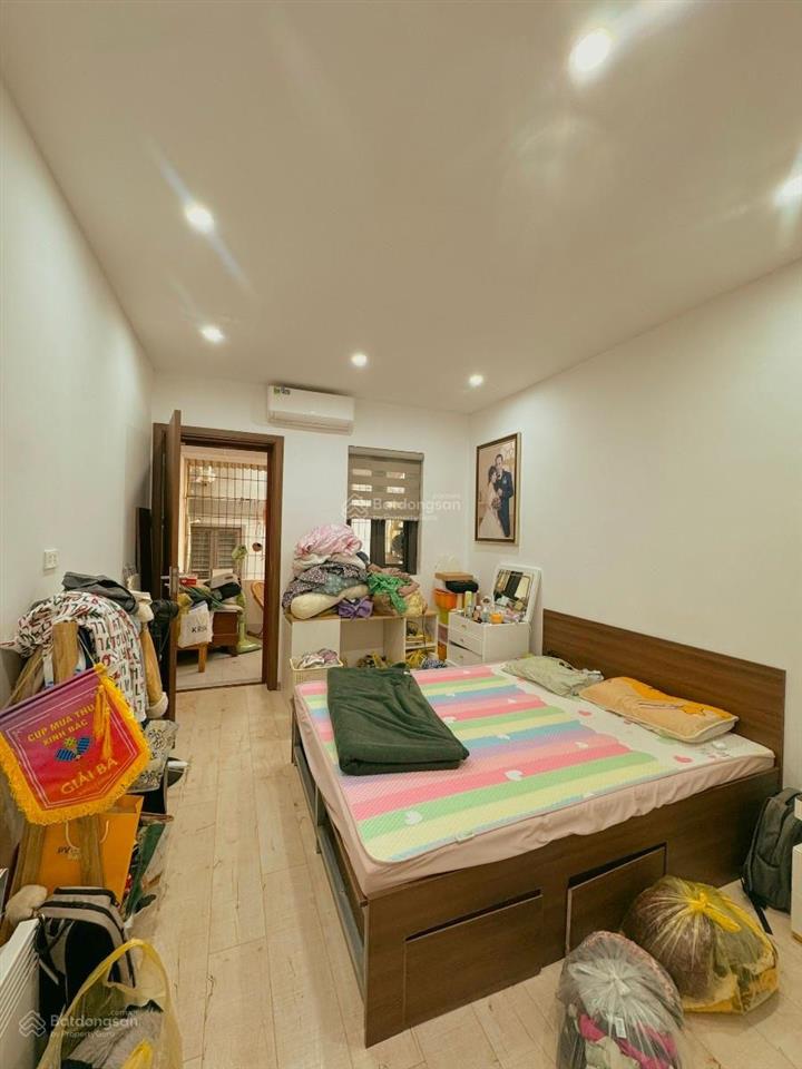 Tập thể phan kế bính, kim mã thượng, 50m2 (sổ 25 m2), 2 ngủ, nhỉnh 3 tỷ