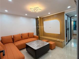 Tập thể thành công, mặt phố, t3, 50 m2 (có sổ), 2 ngủ, nhỉnh 3 tỷ