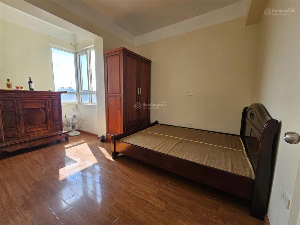 Chung cư b14 kim liên, phạm ngọc thạch, 73m2 sổ, 2 ngủ, chỉ 6. x tỷ