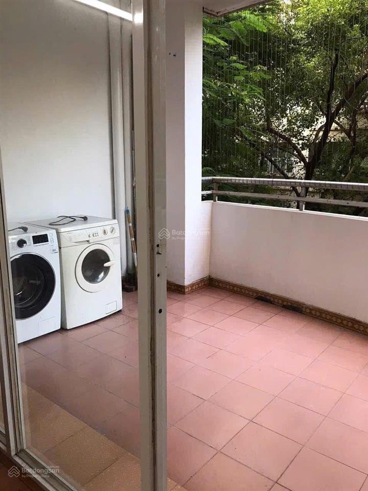 Chính chủ bán căn góc 133m² chung cư c6 trần hữu dực  mỹ đình  full nội thất  sổ đỏ  vào ở ngay!