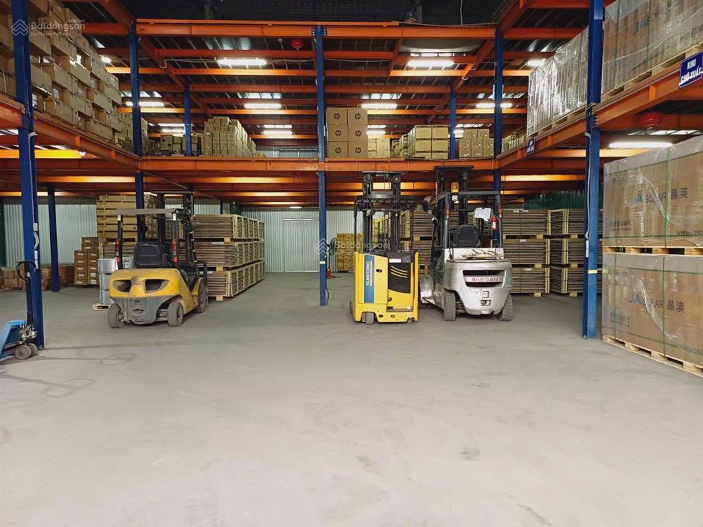 Chính chủ cho thuê kho đẹp tại cảng hà nội