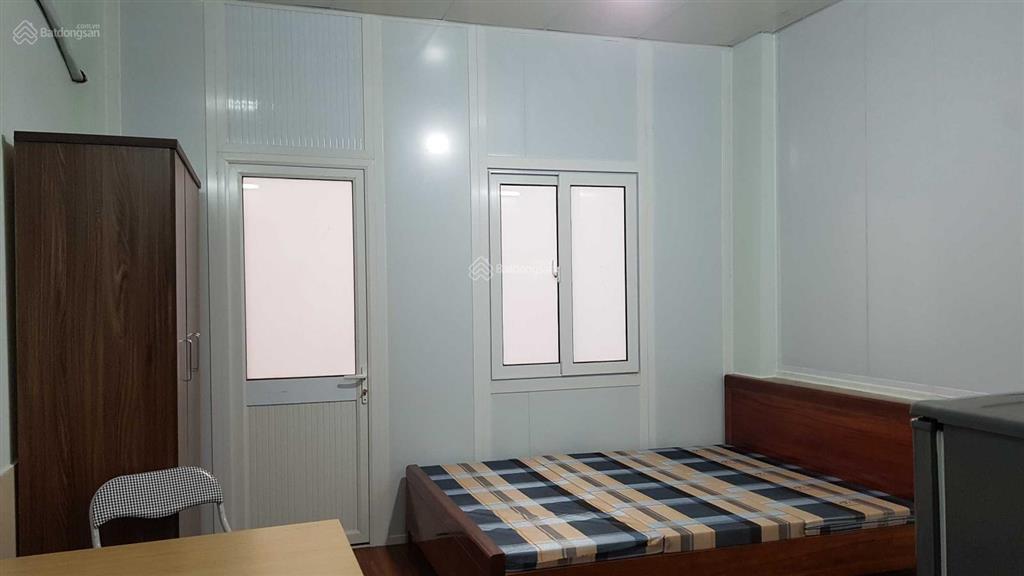 Phòng studio đồ cơ bản 18m2 2.6 tr