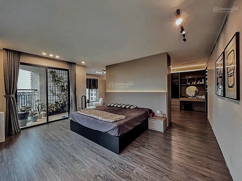 Cho thuê chcc tại sun grand city căn hộ 125m2  3pn full đồ, view trọn hồ tây, chỉ 35tr/tháng
