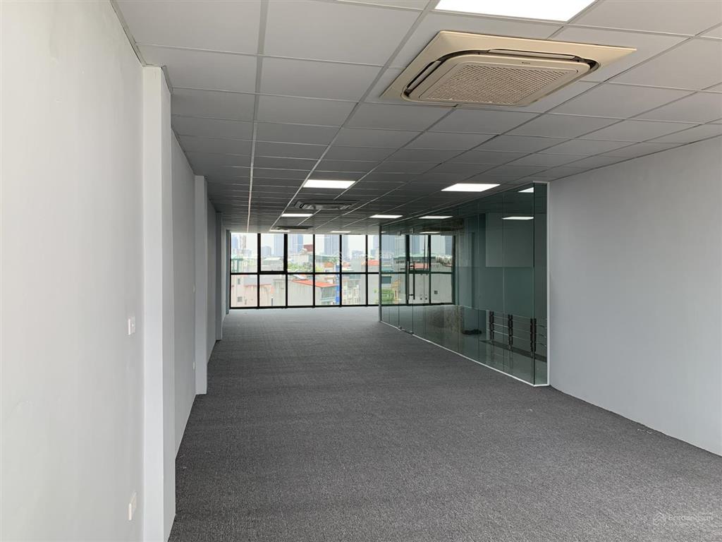 Cho thuê văn phòng 110m2, phố yên hòa, hà nội