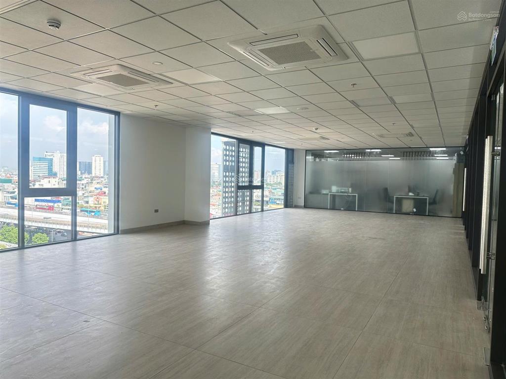 Chính chủ cho thuê văn phòng full nội thất trong tòa vp cao cấp gems empire tower 201 trường chinh