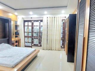 Bán gấp nhà kdc t30 dt 5x17,5m xd trệt, 2 lầu sân thượng giá 9,5 tỷ