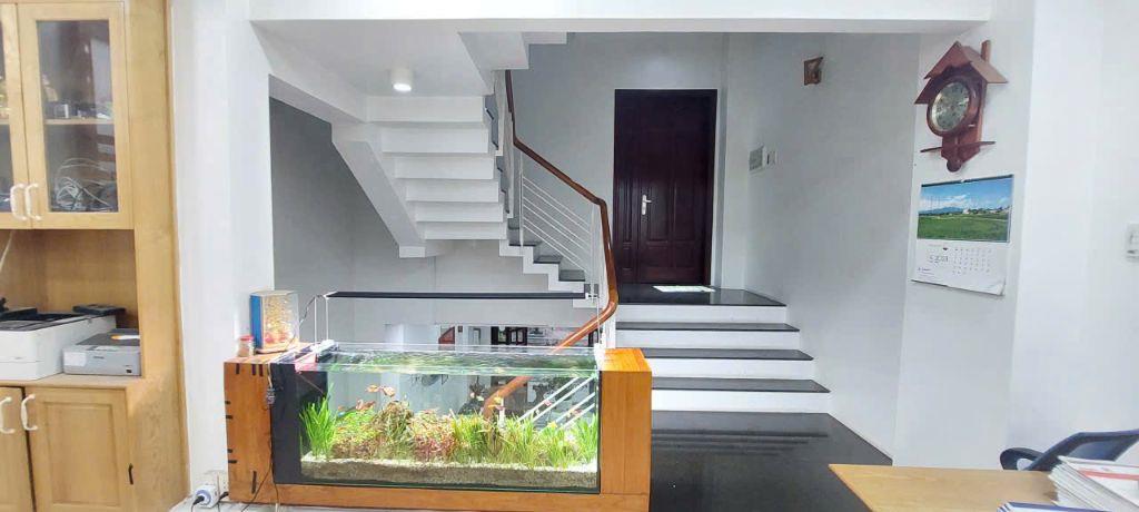 Bán gấp nhà kdc t30 dt 5x17,5m xd trệt, 2 lầu sân thượng giá 9,5 tỷ