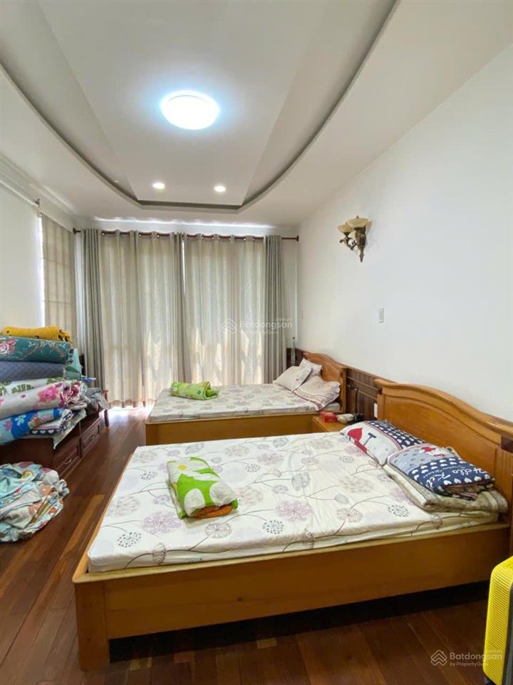 Nhà góc kdc 6b  intresco dt 8,5x20 trệt 2 lầu sân thượng giá 18 tỷ 5.