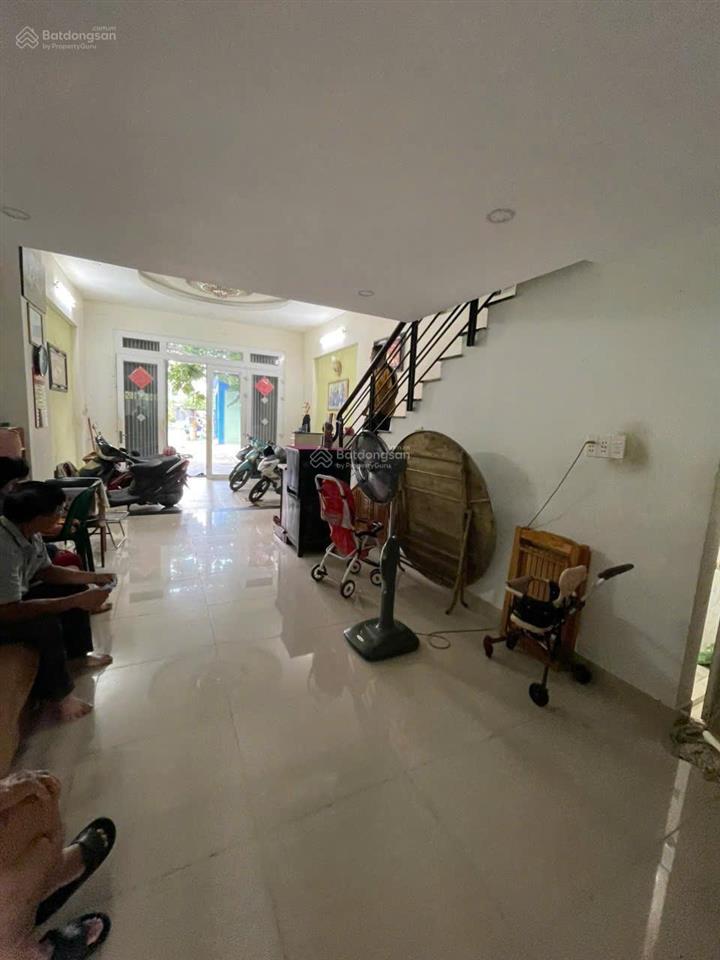 Cho thuê nhà kdc t30 có 6 phòng ngủ 5wc giá 17tr/ tháng ký hd lâu dài ...