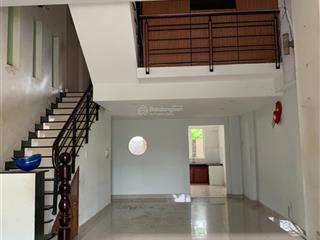 Cho thuê nhà kdc t30 có 6 phòng ngủ 5wc giá 17tr/ tháng ký hd lâu dài ...