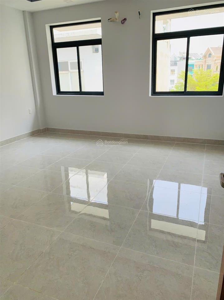 Cho thuê nhà mặt tiền phạm hùng nối dài kdc đại phúc 5x20 hầm trệt 3 lầu giá 27tr/tháng