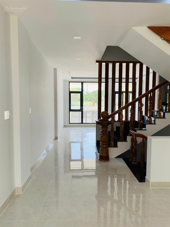 Cho thuê nhà mặt tiền phạm hùng nối dài kdc đại phúc 5x20 hầm trệt 3 lầu giá 27tr/tháng