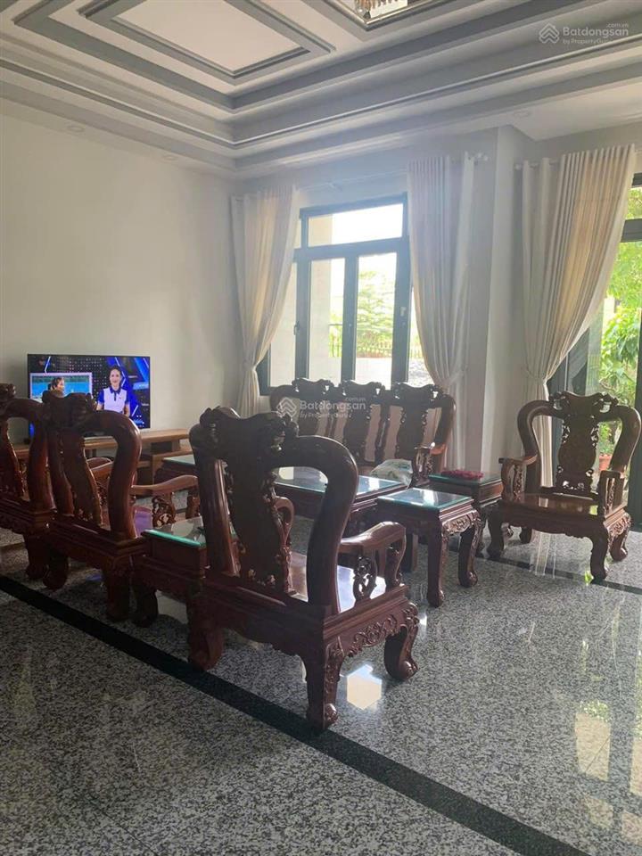 Biệt thự kdc đại phúc view công viên dt 10x20m hầm trệt 2 lầu áp mái giá 19 tỷ