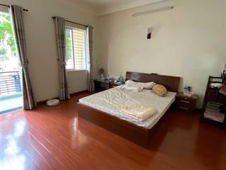 Cho thuê nhà nguyên căn kdc 6b intresco trệt, 3 lầu, sân thượng, giá 20 triệu/tháng