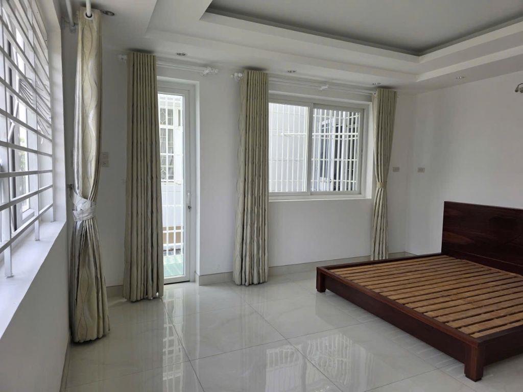 Cho thuê nhà nguyên căn KDC T30 Bình Hưng - DT 110m, hầm trệt 2 lầu sân thượng - 25tr/tháng
