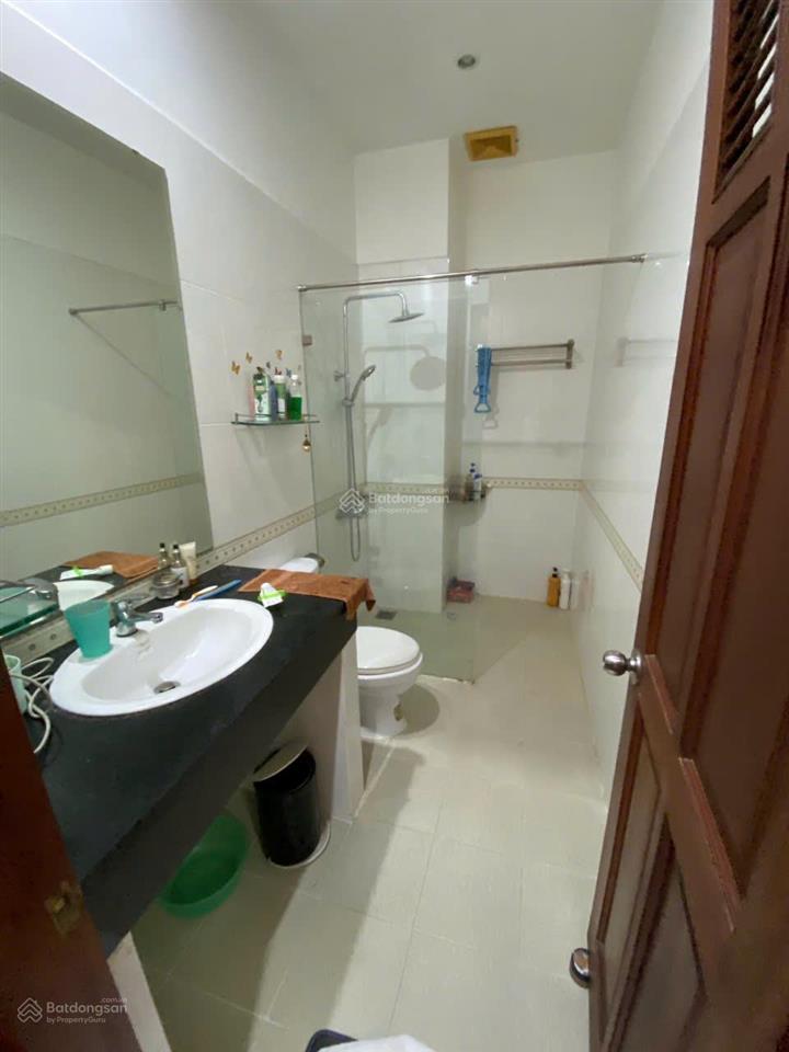 Cho thuê nhà nguyên căn kdc 6b intresco trệt, 3 lầu, sân thượng, giá 20 triệu/tháng