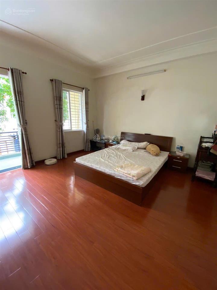Cho thuê nhà nguyên căn kdc 6b intresco trệt, 3 lầu, sân thượng, giá 20 triệu/tháng