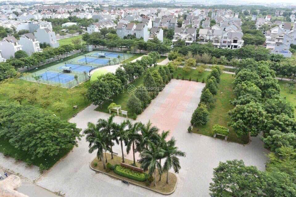 Chủ cần bán gấp căn hộ gia hòa, căn góc 3,5 tỷ, mẫu e view tây nam