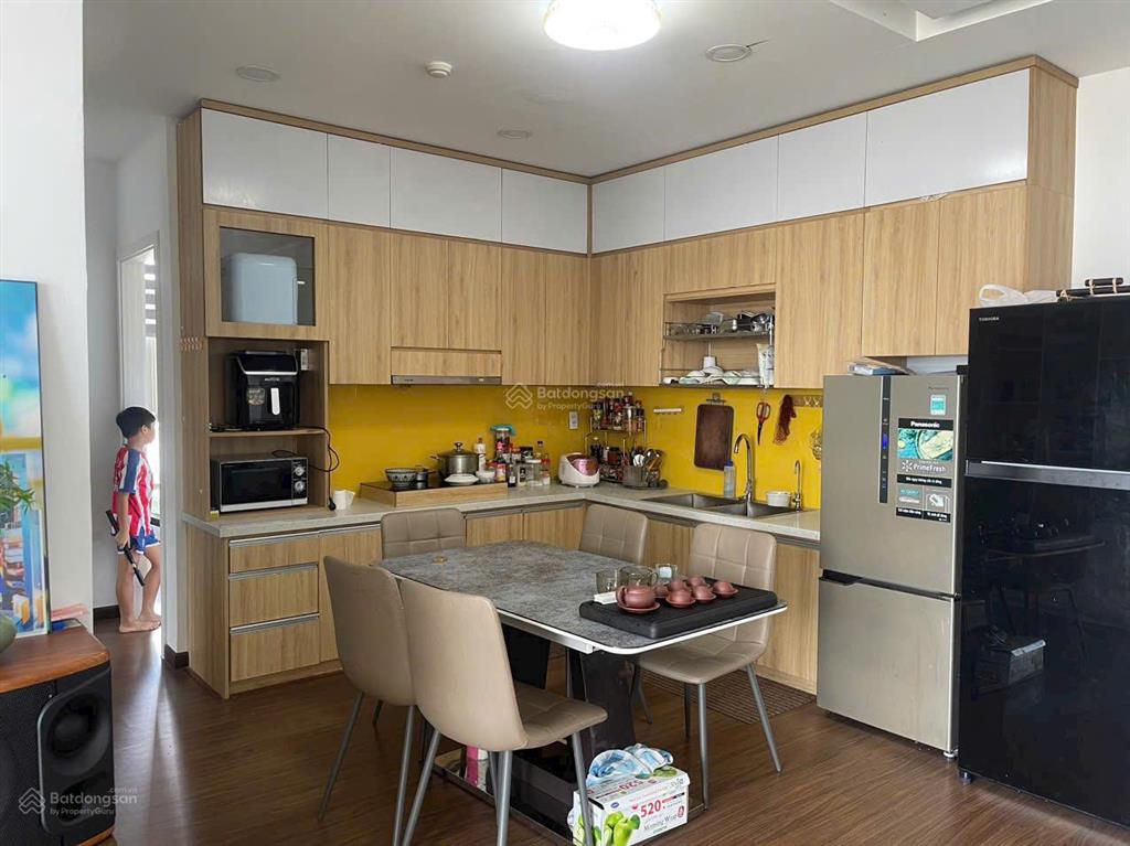 Chủ cần bán gấp căn hộ gia hòa, căn góc 3,5 tỷ, mẫu e view tây nam