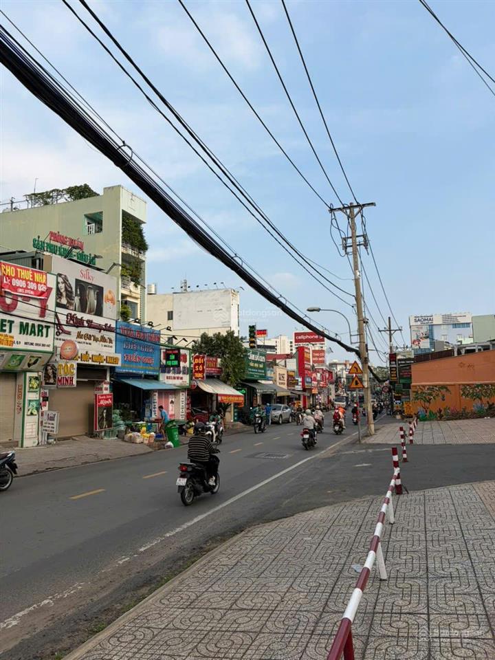 Cho thuê mặt tiền đỗ xuân hợp, ngang 7.6x20, 1 trệt 1 lầu, vị trí đẹp