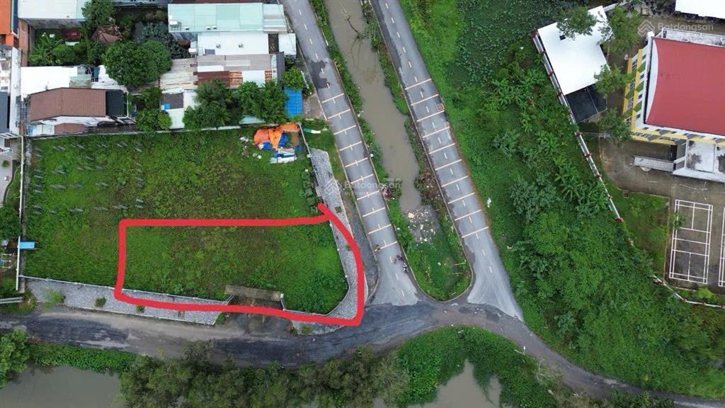 Đất view sông thoáng mát  759m2  xây nhà vườn mở quán rất oke  q12