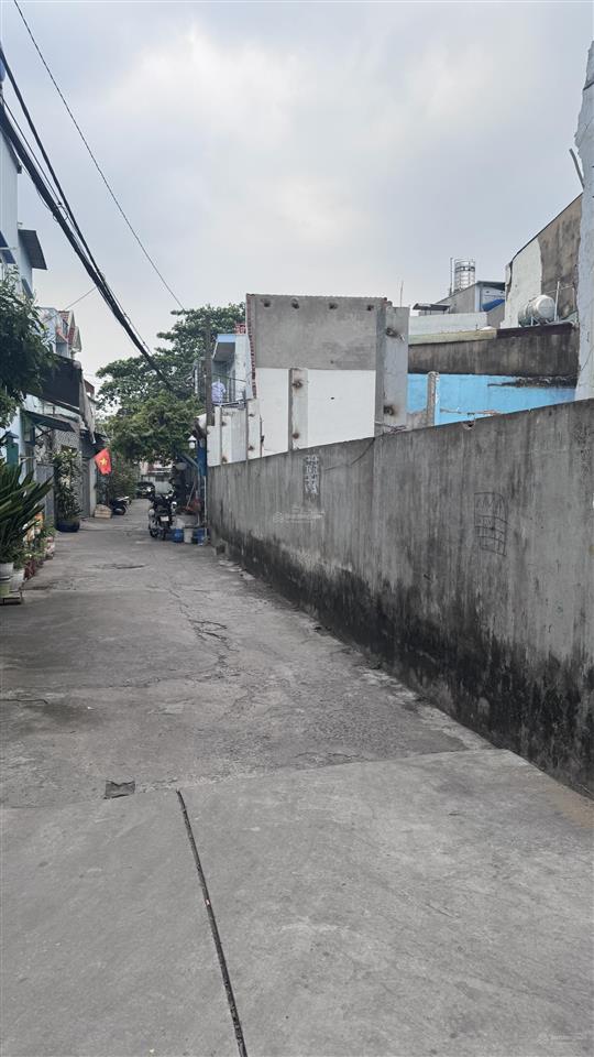 Bán đất góc 2 mặt tiền hẻm xe hơi đường song hành phường đông hưng thuận q12